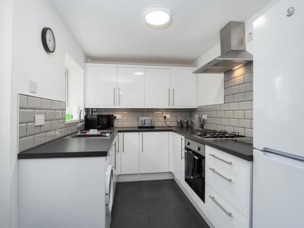 Apex Living Ne - Beachville House 4 Beds Free Parking ซันเดอร์แลนด์ ภายนอก รูปภาพ